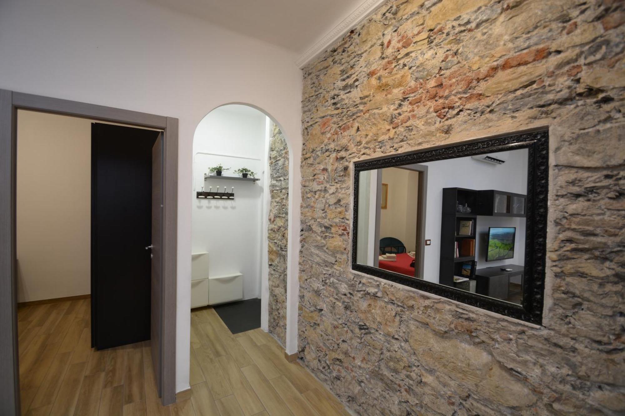 Reale Apartment Генуа Екстериор снимка